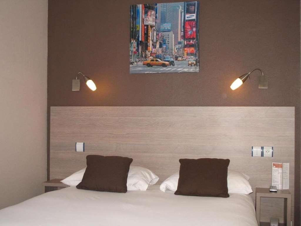 Hotel De Caen Ruang foto