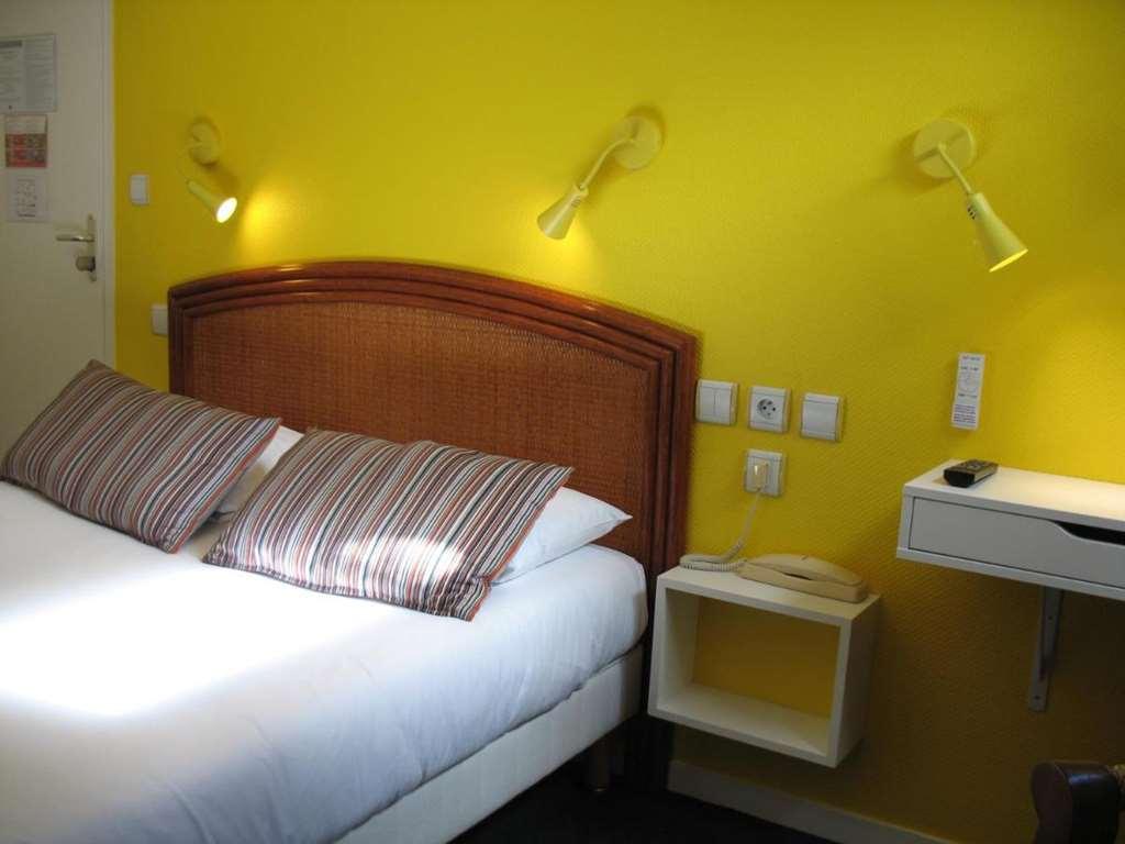 Hotel De Caen Ruang foto