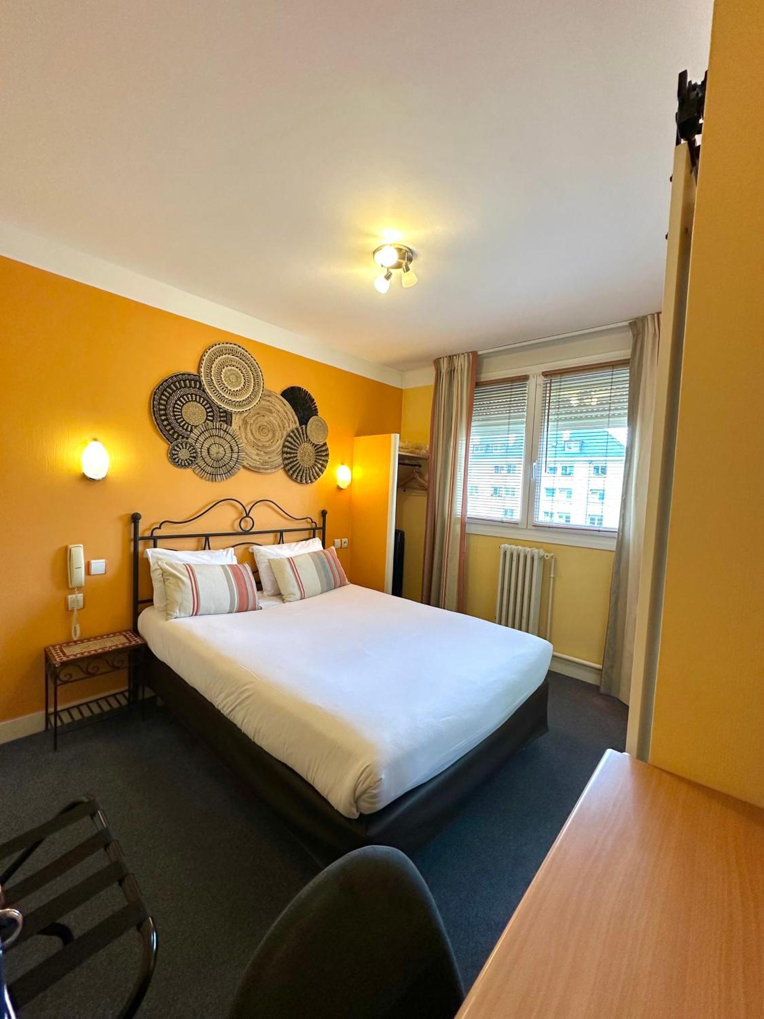 Hotel De Caen Ruang foto