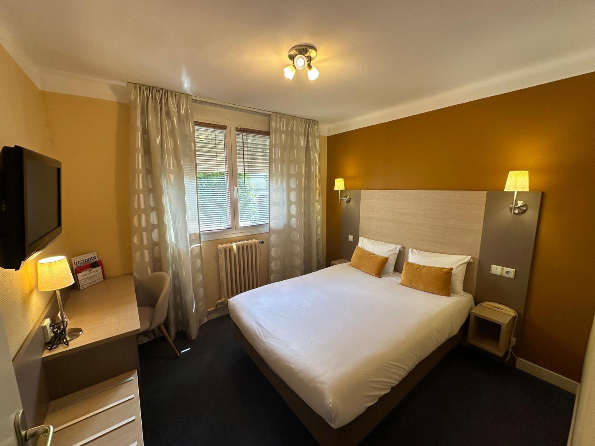 Hotel De Caen Bagian luar foto